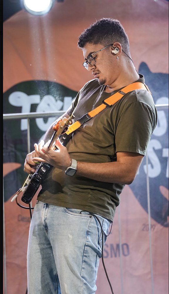 Guitarrista da banda
