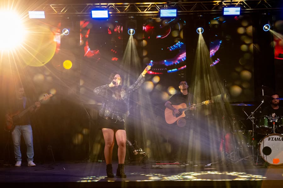 Melyssa Raphaela no palco